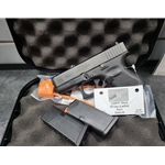 *USED*
A popular option for concealed carry, the GLOCK 26 Gen5 MOS features the GLOCK Marksman Barrel (GMB), delivering increased accuracy with polygonal rifling and an improved barrel crown. Other features include the removal of the finger grooves and an ambidextrous slide stop lever.